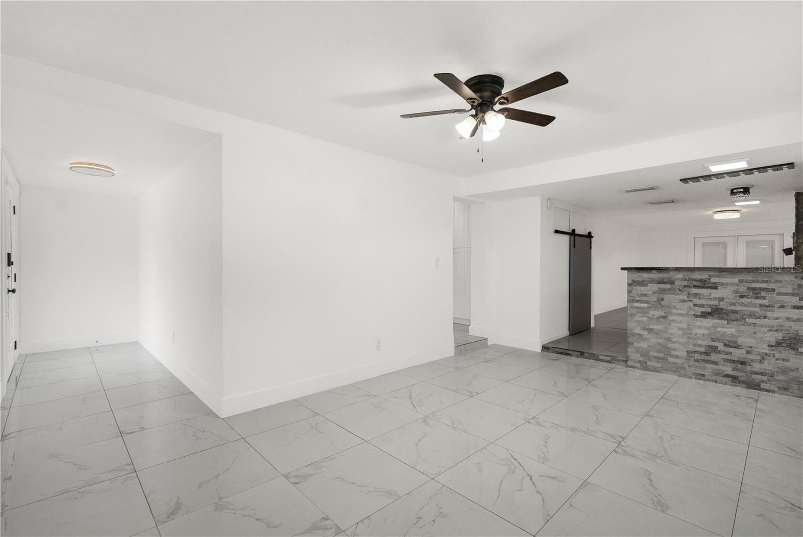 1807 W CRAWFORD ST, TAMPA, FL, 33604