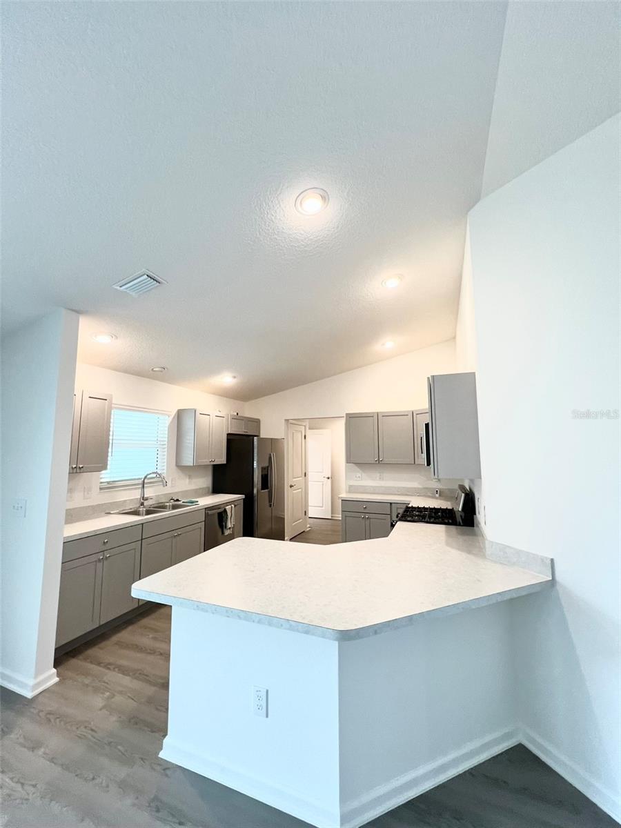 7571 BLACKTON AVE, THE VILLAGES, FL, 34762