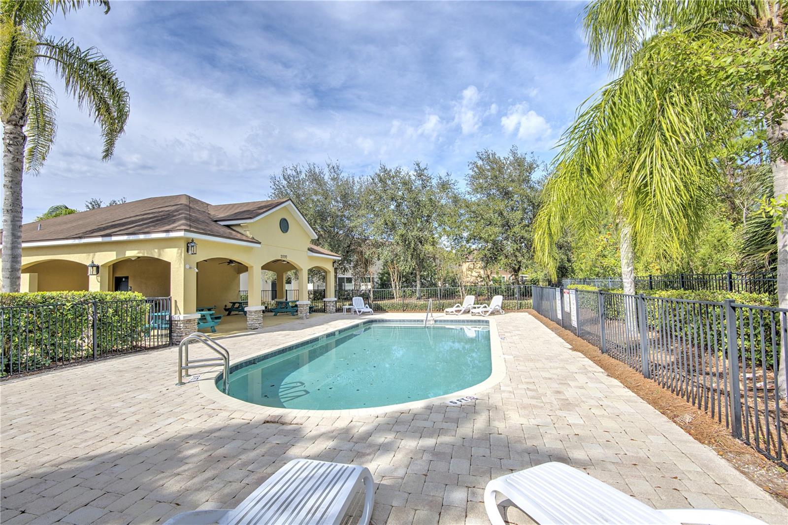 1102 VICTORIA GLEN DR, SANFORD, FL, 32773