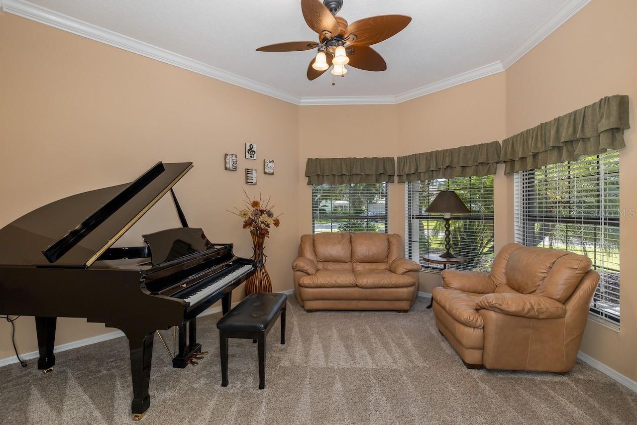 1523 FISHING LAKE DR, ODESSA, FL, 33556