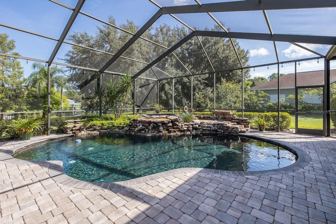 1523 FISHING LAKE DR, ODESSA, FL, 33556