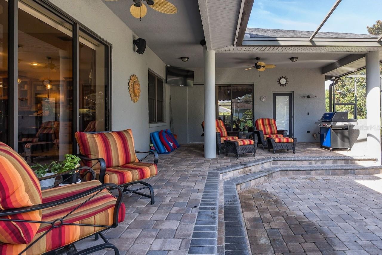 1523 FISHING LAKE DR, ODESSA, FL, 33556