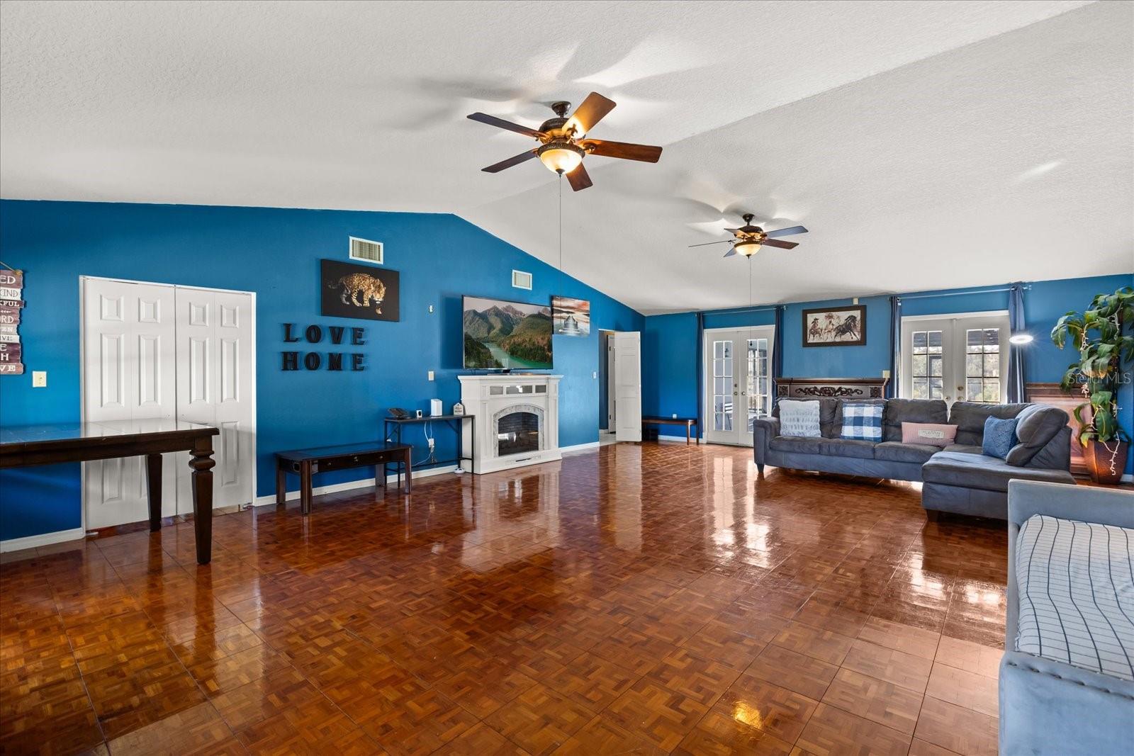 36129 E ELDORADO LAKE DR, EUSTIS, FL, 32736