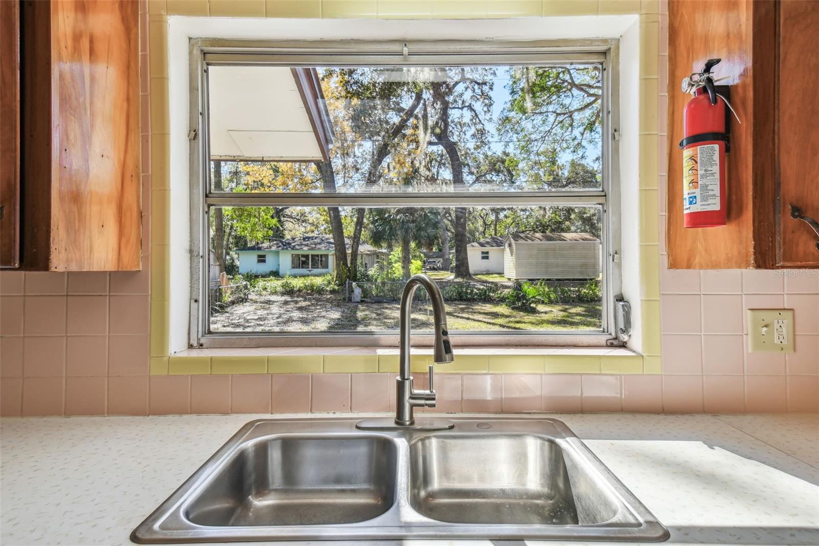 5620 MONTANA AVE, NEW PORT RICHEY, FL, 34652