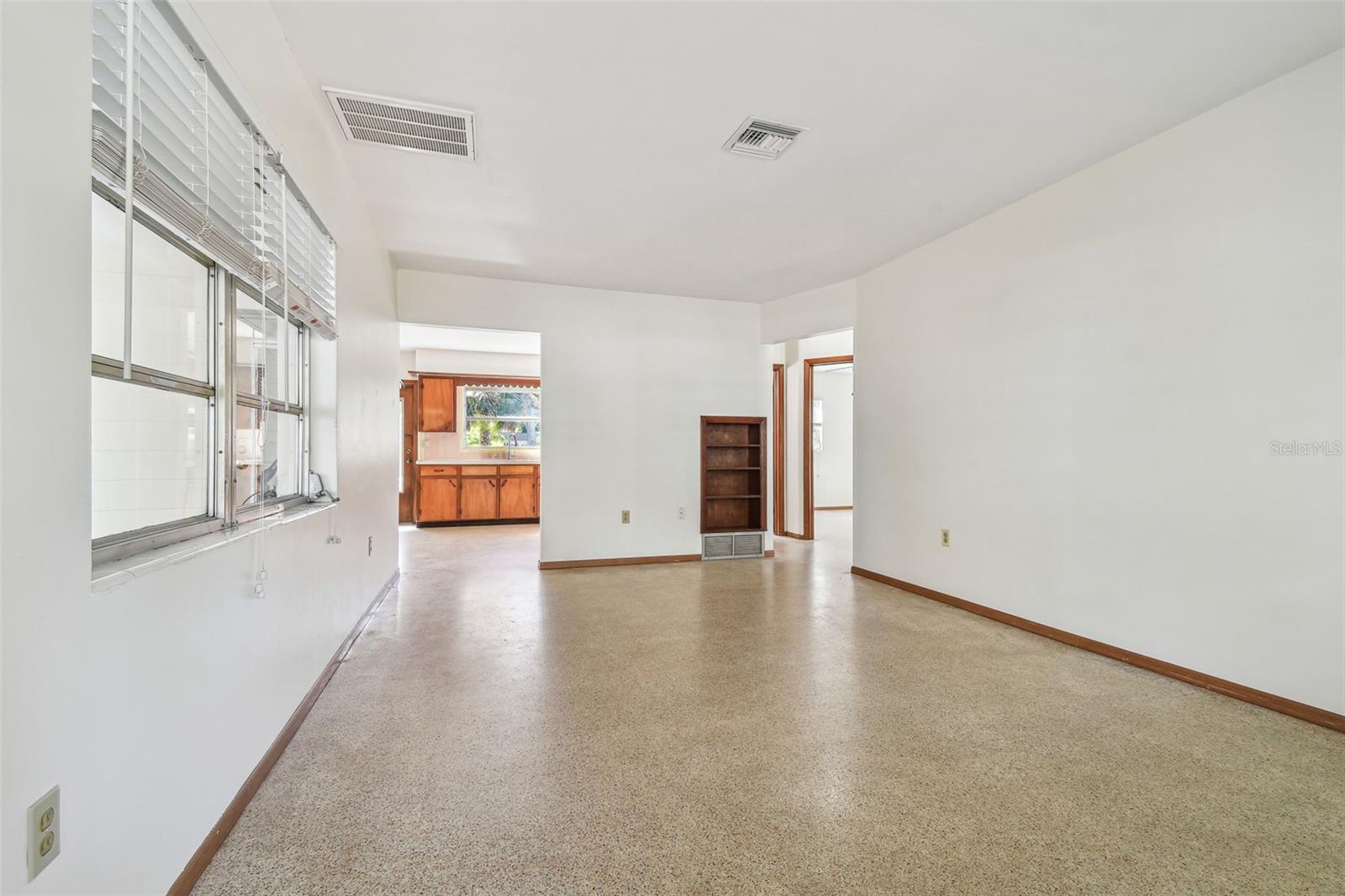 5620 MONTANA AVE, NEW PORT RICHEY, FL, 34652