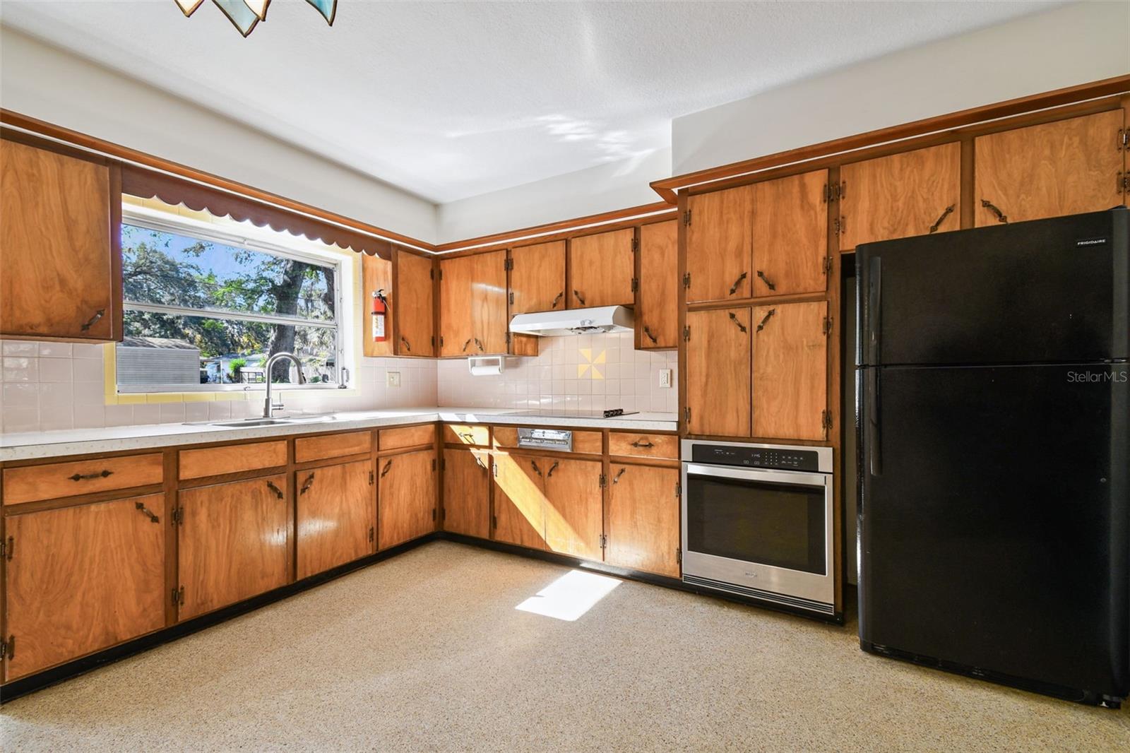 5620 MONTANA AVE, NEW PORT RICHEY, FL, 34652