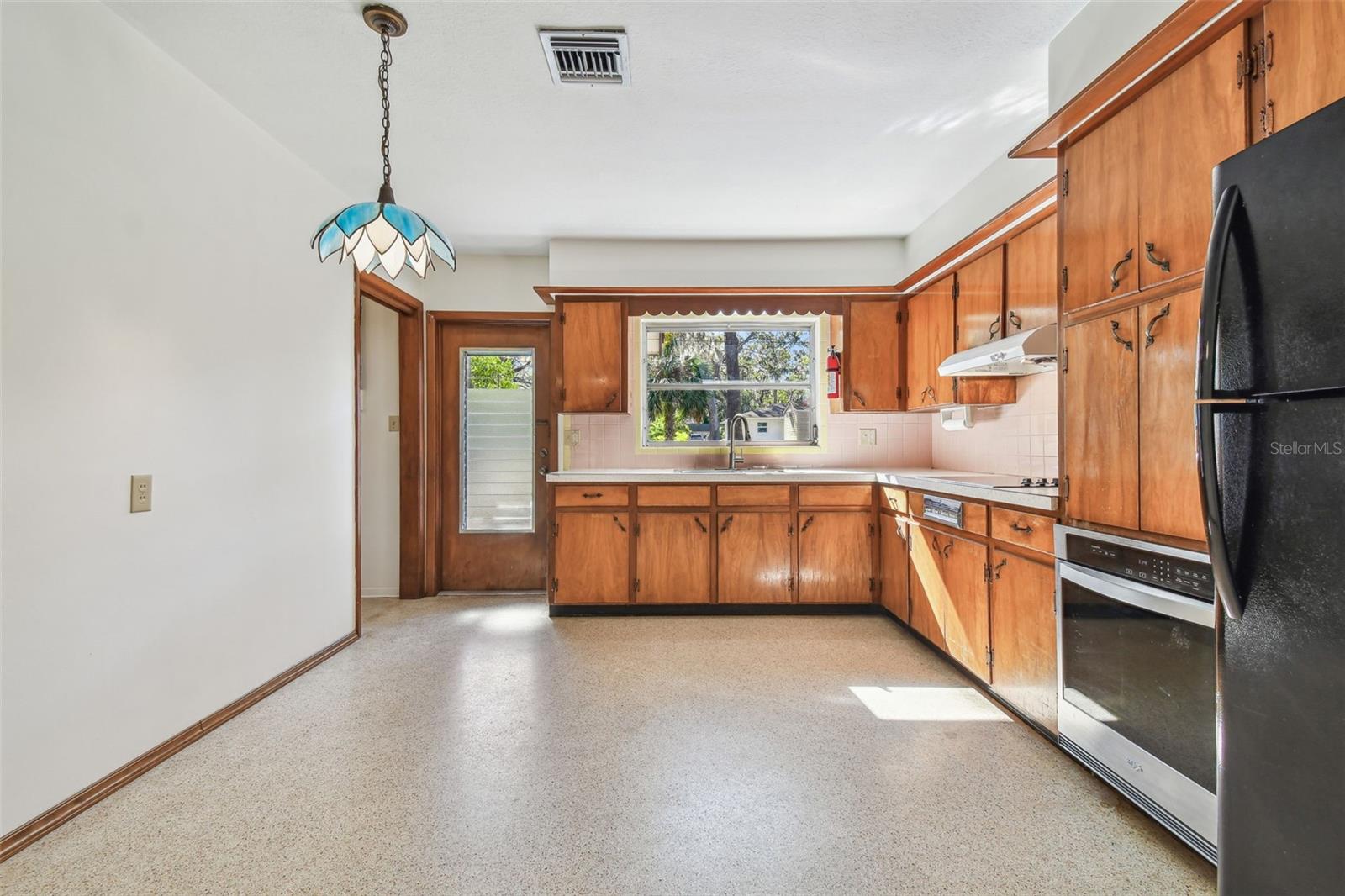 5620 MONTANA AVE, NEW PORT RICHEY, FL, 34652