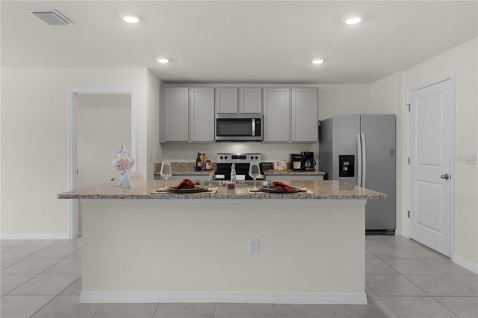 8661 TRIUMPH CIR, WILDWOOD, FL, 34785