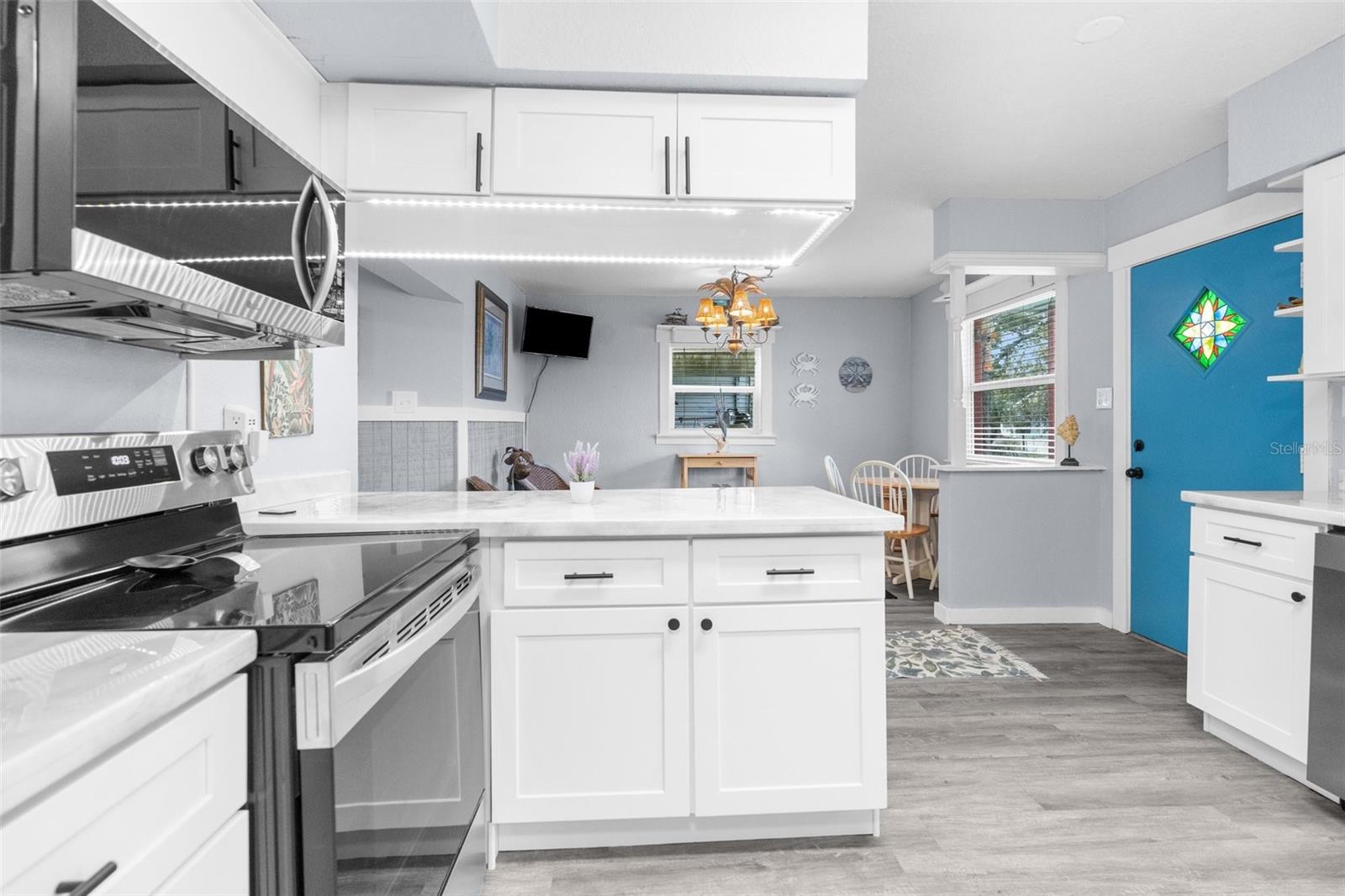 5421 CIRCLE DR, WEEKI WACHEE, FL, 34607