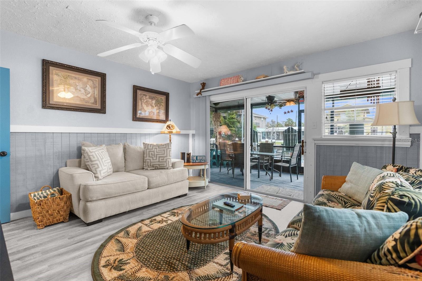 5421 CIRCLE DR, WEEKI WACHEE, FL, 34607