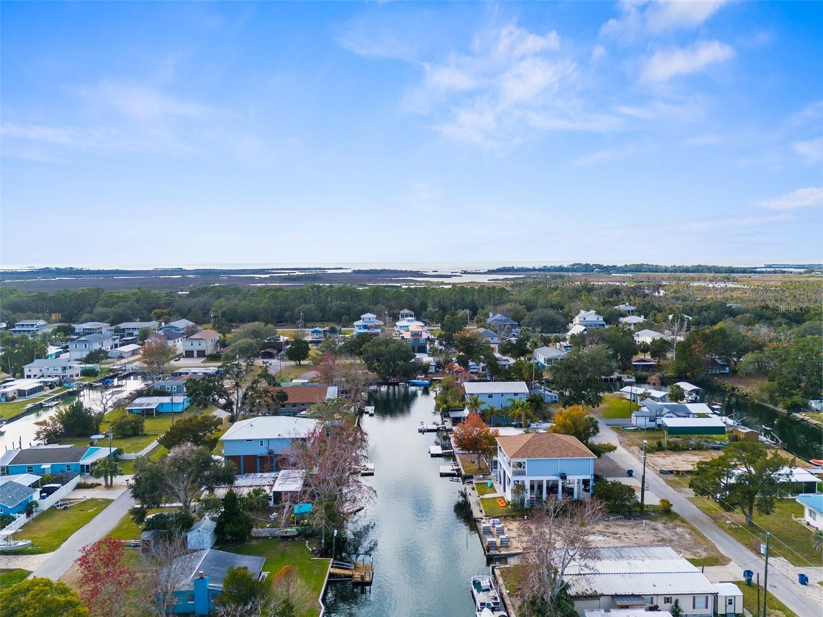 5421 CIRCLE DR, WEEKI WACHEE, FL, 34607