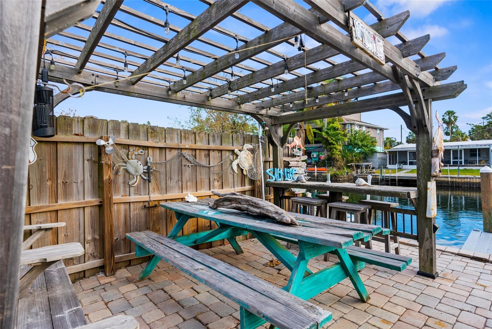 5421 CIRCLE DR, WEEKI WACHEE, FL, 34607