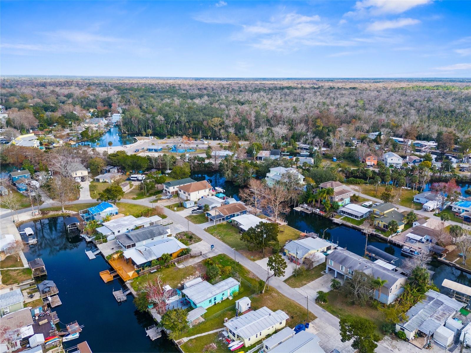 5421 CIRCLE DR, WEEKI WACHEE, FL, 34607