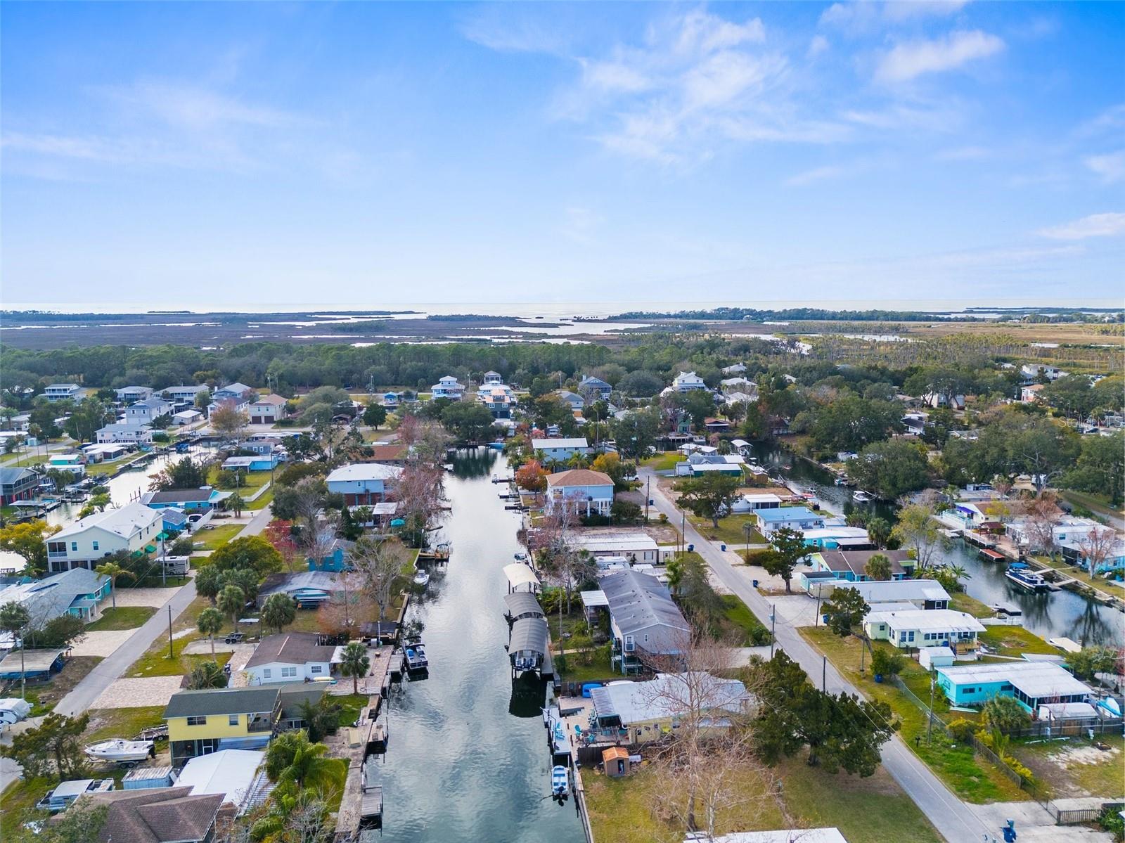 5421 CIRCLE DR, WEEKI WACHEE, FL, 34607