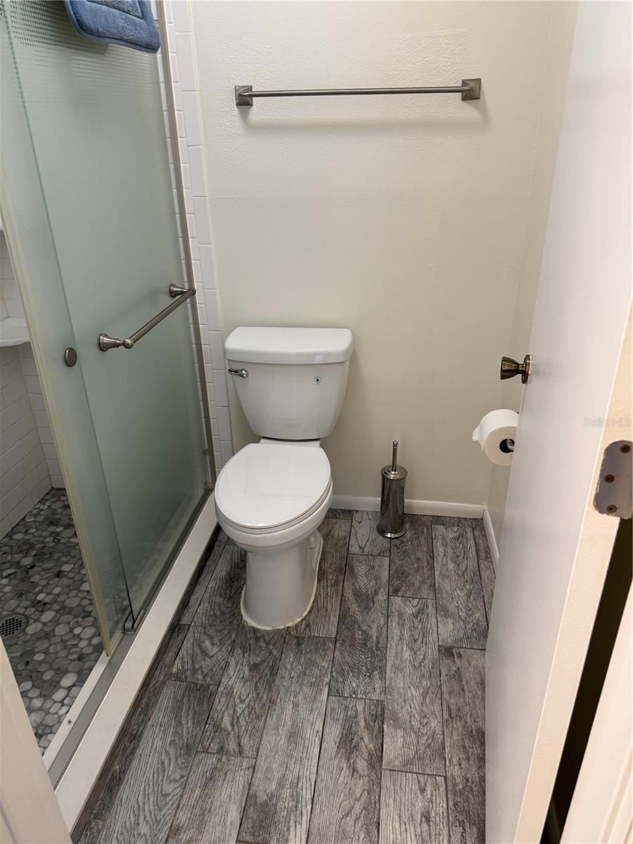 829 3RD AVE SW #2, LARGO, FL, 33770