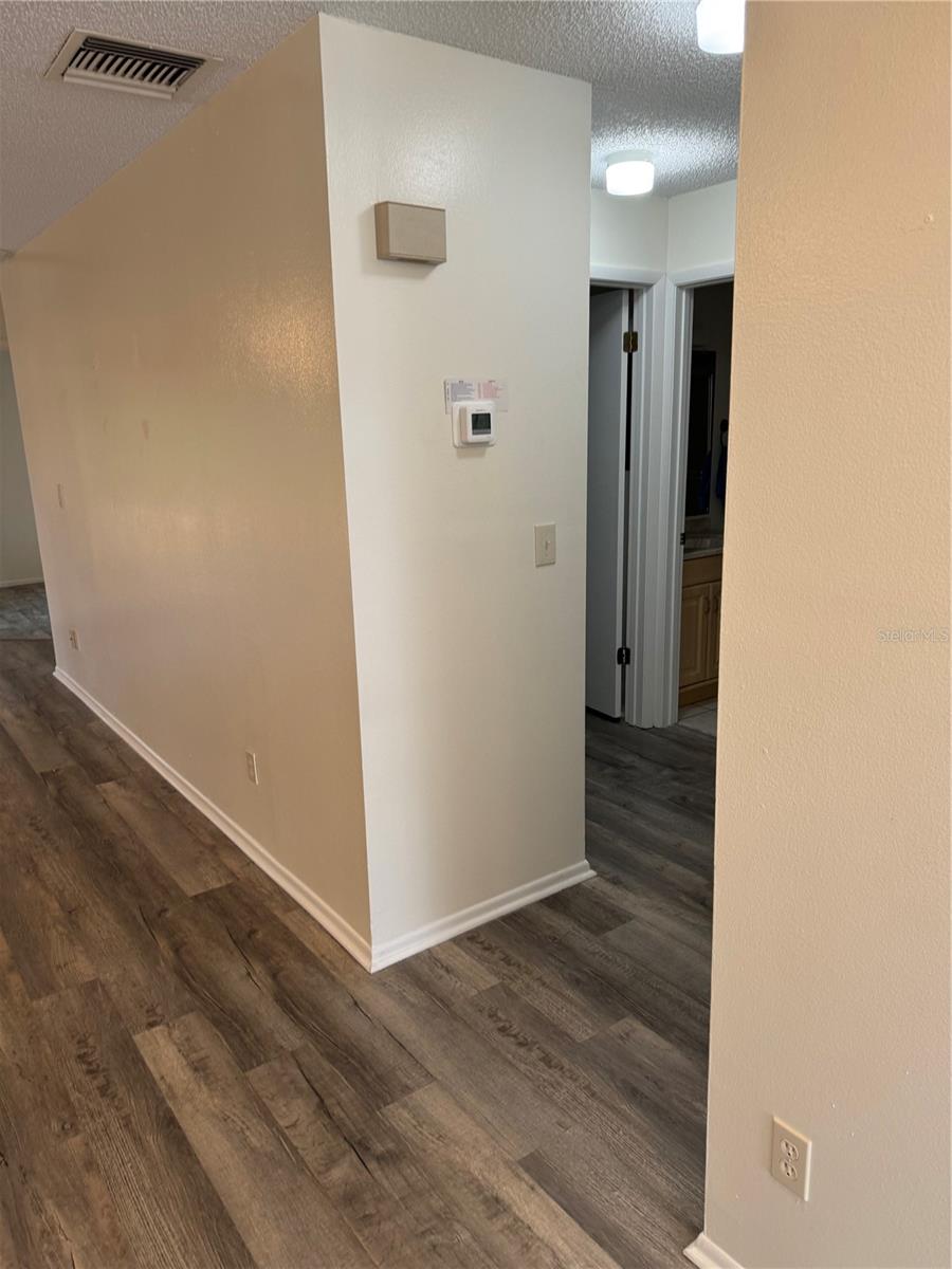 829 3RD AVE SW #2, LARGO, FL, 33770