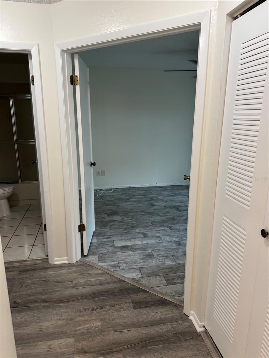 829 3RD AVE SW #2, LARGO, FL, 33770