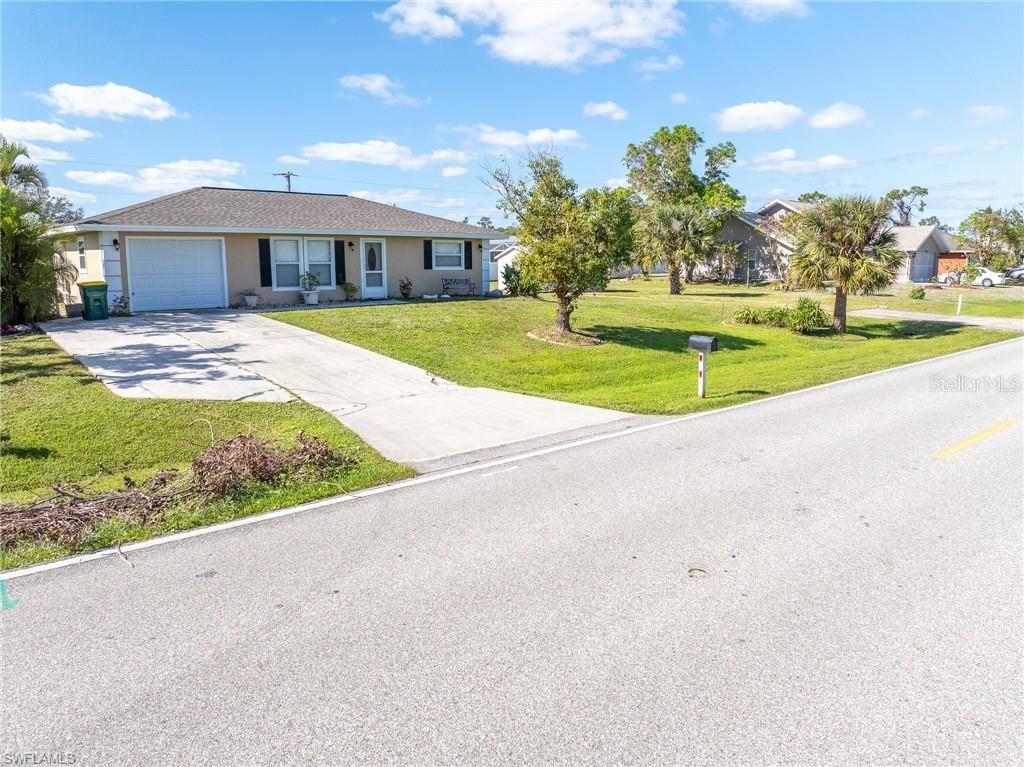 3255 LAKE VIEW BLVD, PORT CHARLOTTE, FL, 33948