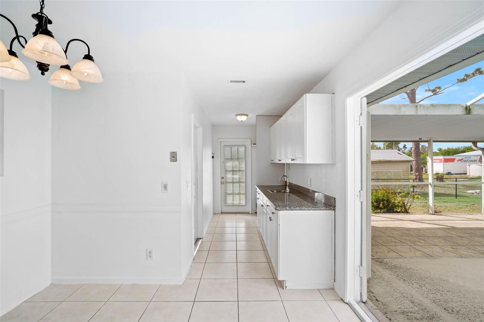 3255 LAKE VIEW BLVD, PORT CHARLOTTE, FL, 33948