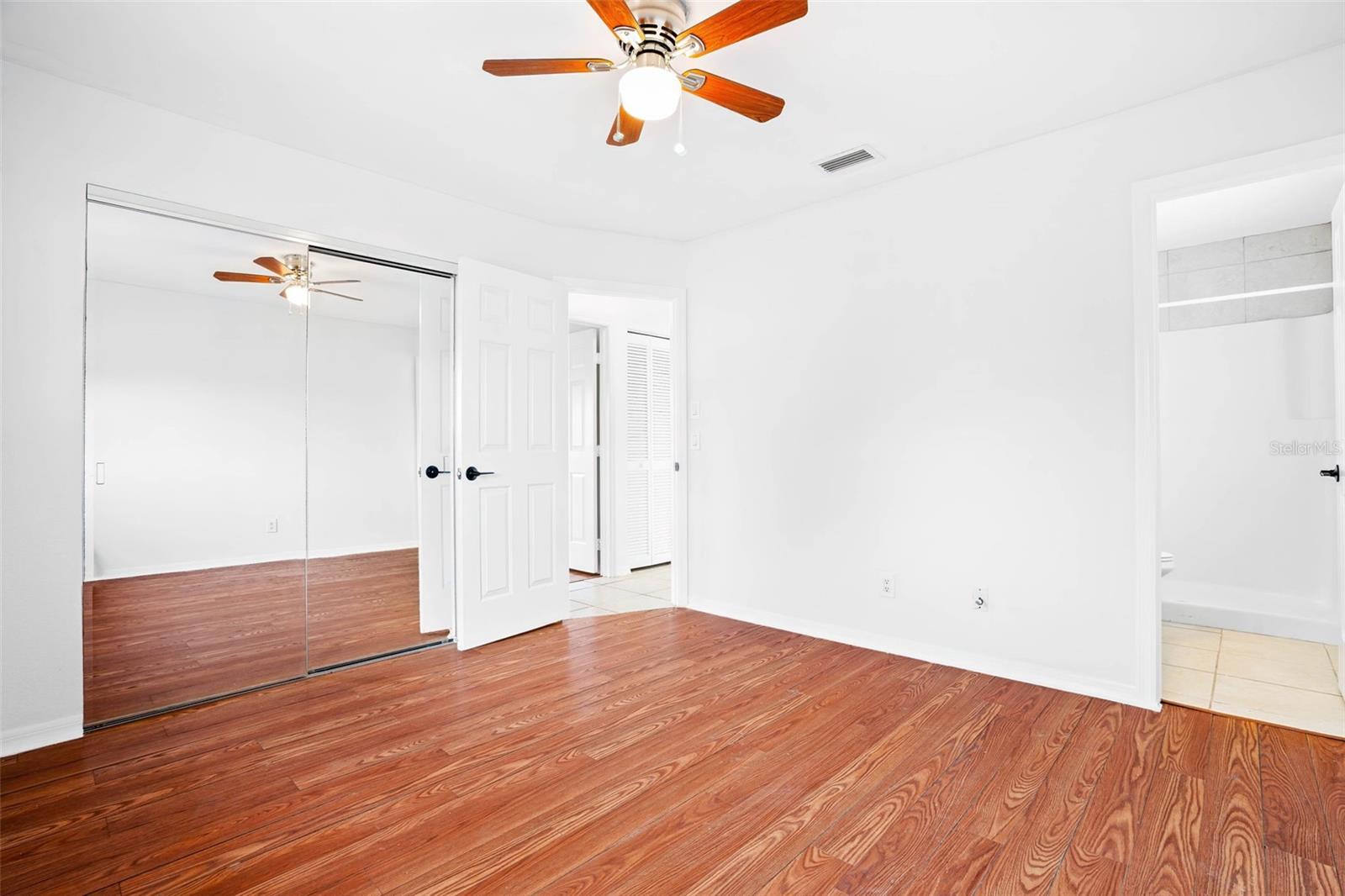 3255 LAKE VIEW BLVD, PORT CHARLOTTE, FL, 33948