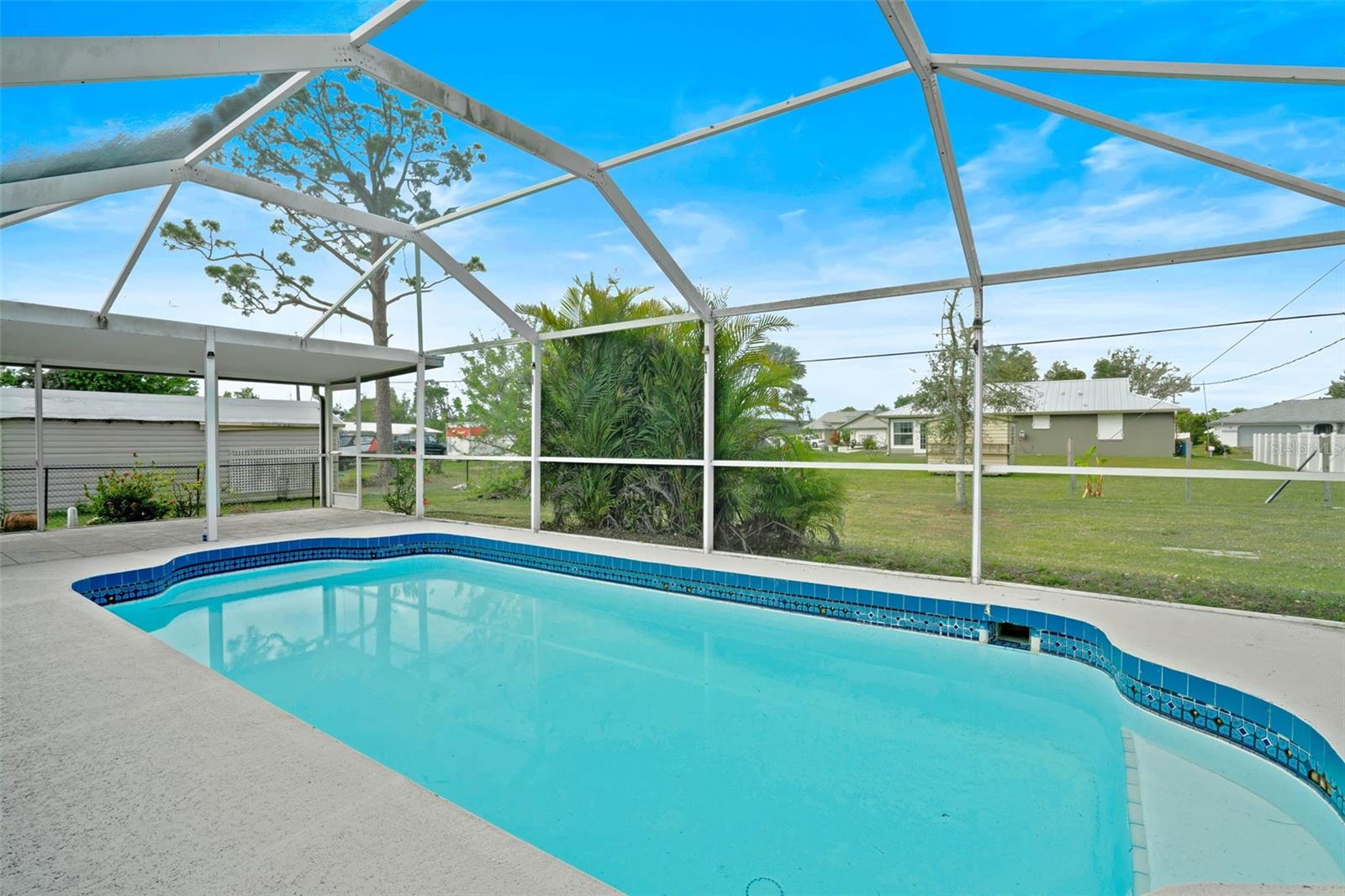 3255 LAKE VIEW BLVD, PORT CHARLOTTE, FL, 33948