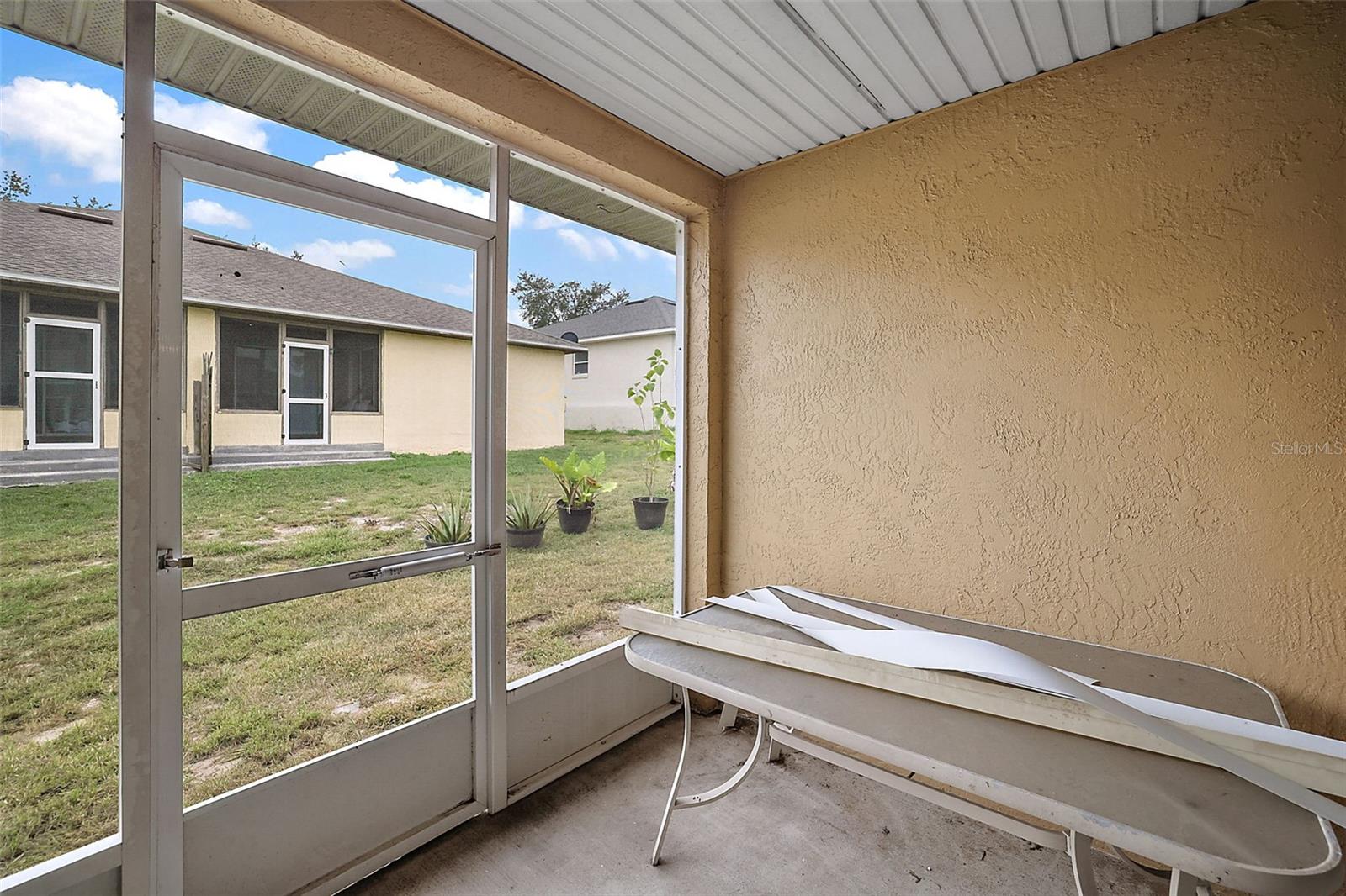 2613-2615 HOLLOW LN, LEESBURG, FL, 34748