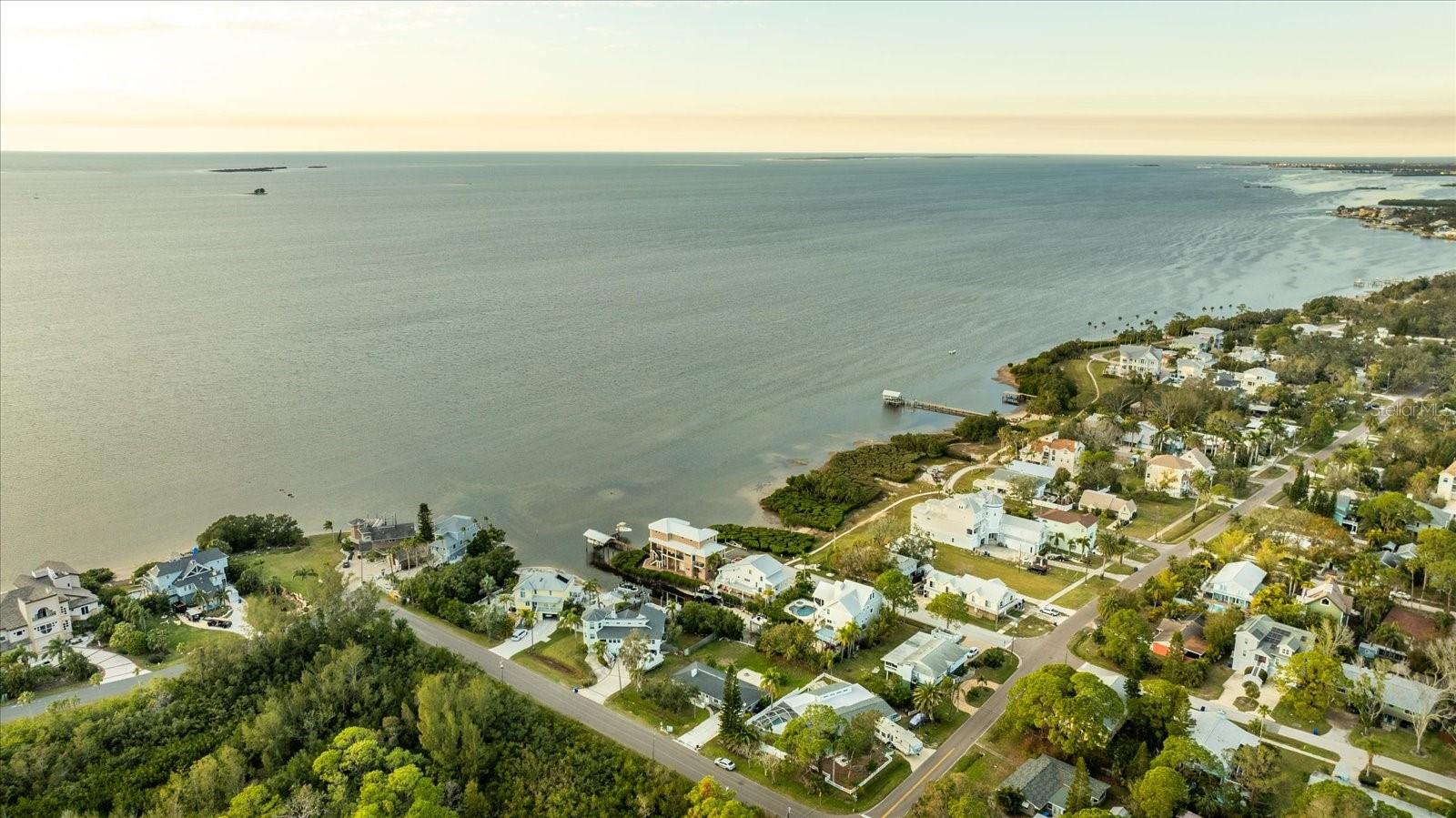608 FLORIDA BLVD, CRYSTAL BEACH, FL, 34681