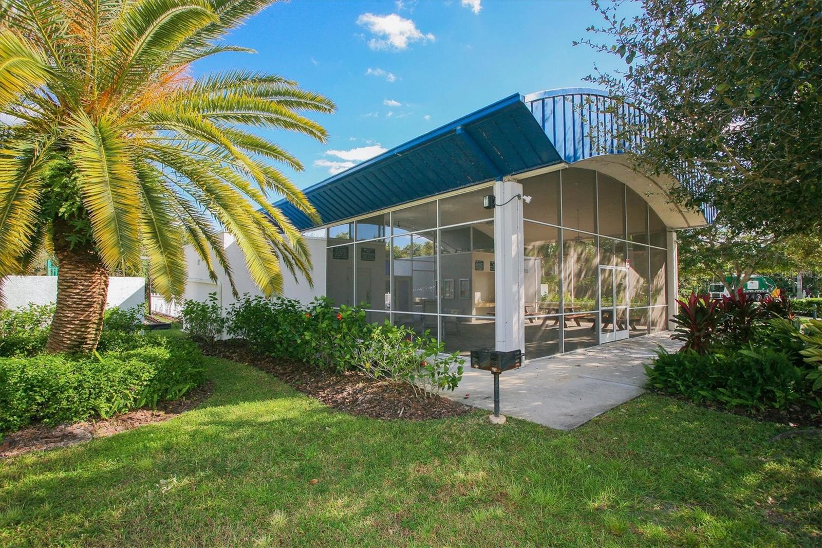 5857 CARRIAGE DR, SARASOTA, FL, 34243