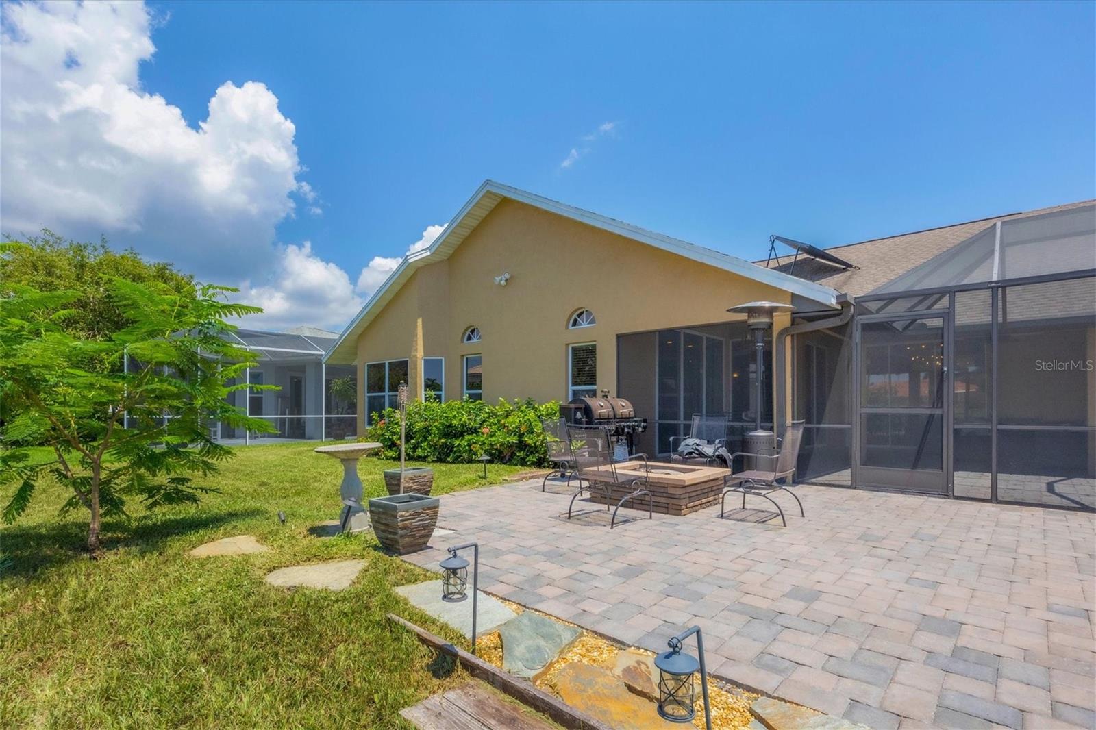 5857 CARRIAGE DR, SARASOTA, FL, 34243