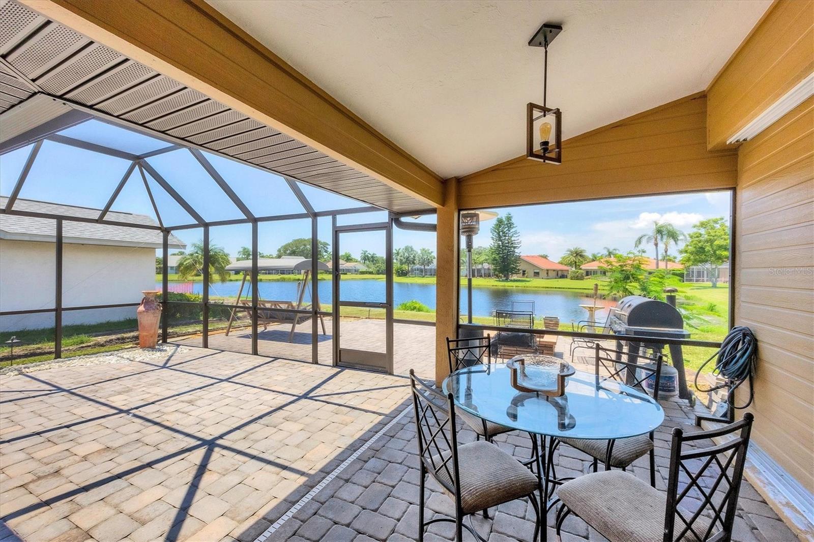 5857 CARRIAGE DR, SARASOTA, FL, 34243
