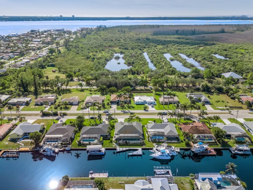 233 EL DORADO PKWY W, CAPE CORAL, FL, 33914