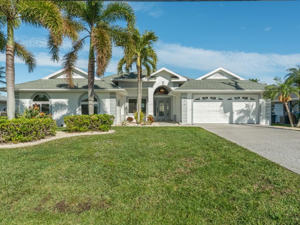 233 EL DORADO PKWY W, CAPE CORAL, FL, 33914