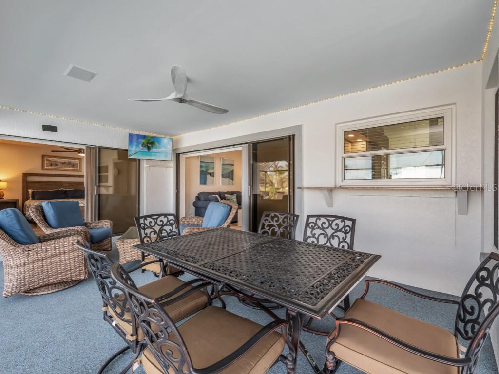 233 EL DORADO PKWY W, CAPE CORAL, FL, 33914