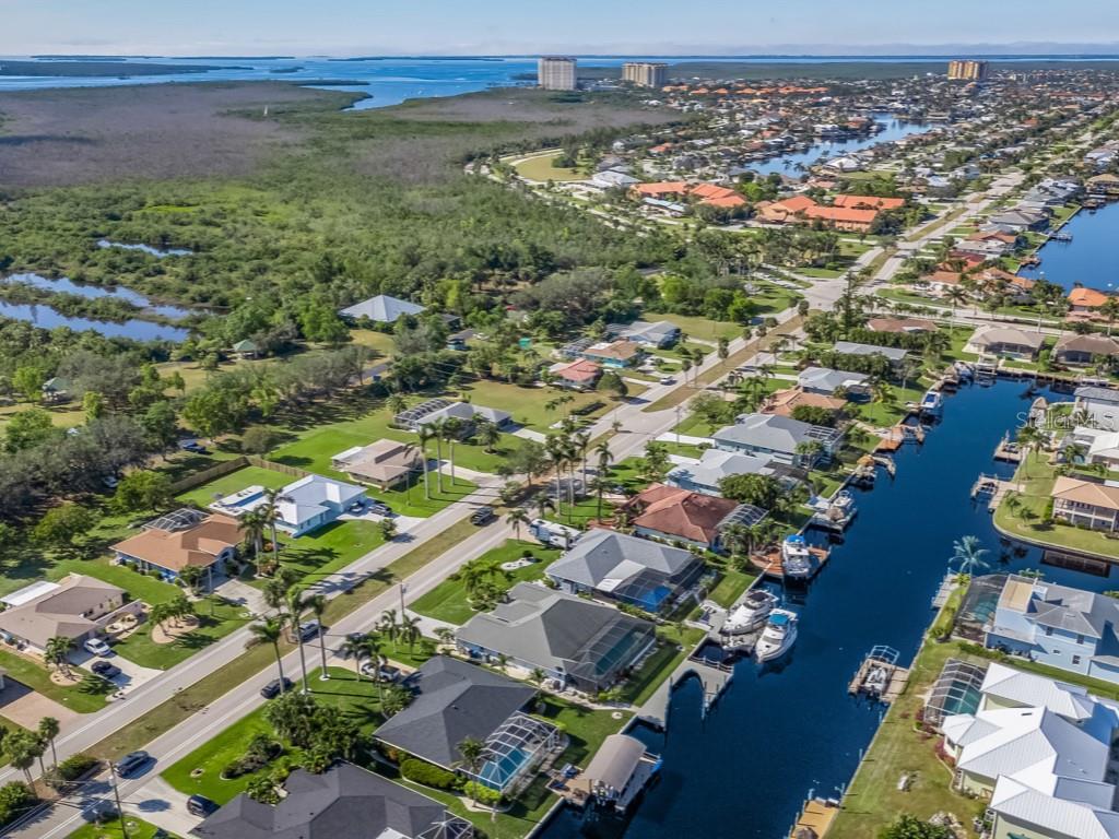 233 EL DORADO PKWY W, CAPE CORAL, FL, 33914