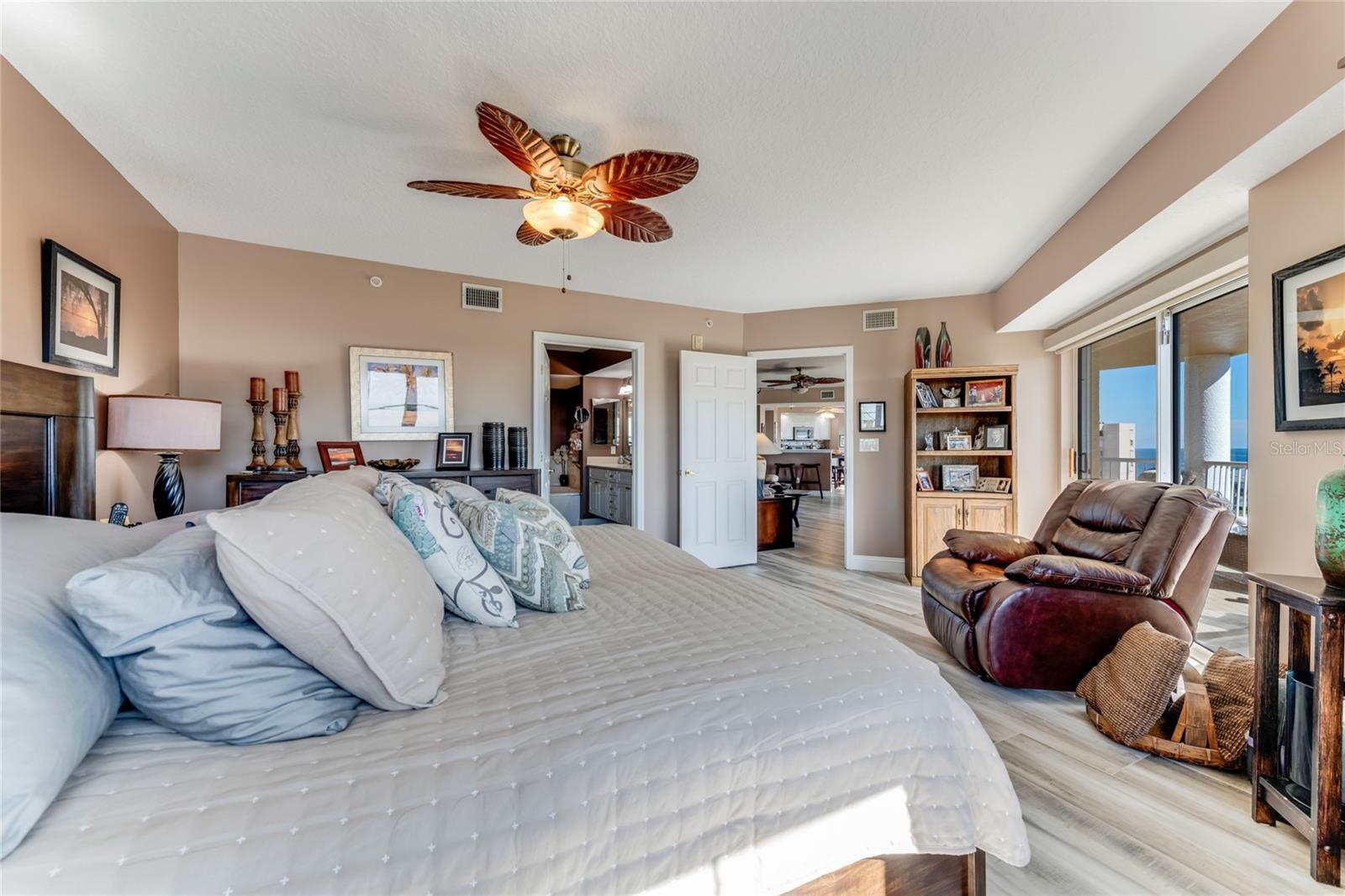 4650 LINKS VILLAGE DR #D703, PONCE INLET, FL, 32127