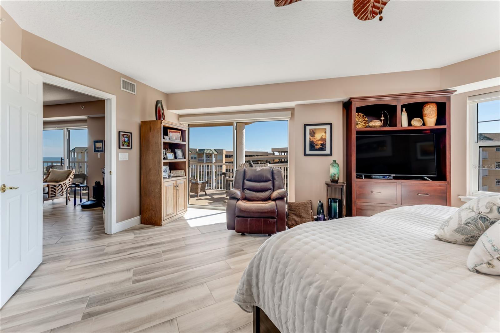 4650 LINKS VILLAGE DR #D703, PONCE INLET, FL, 32127