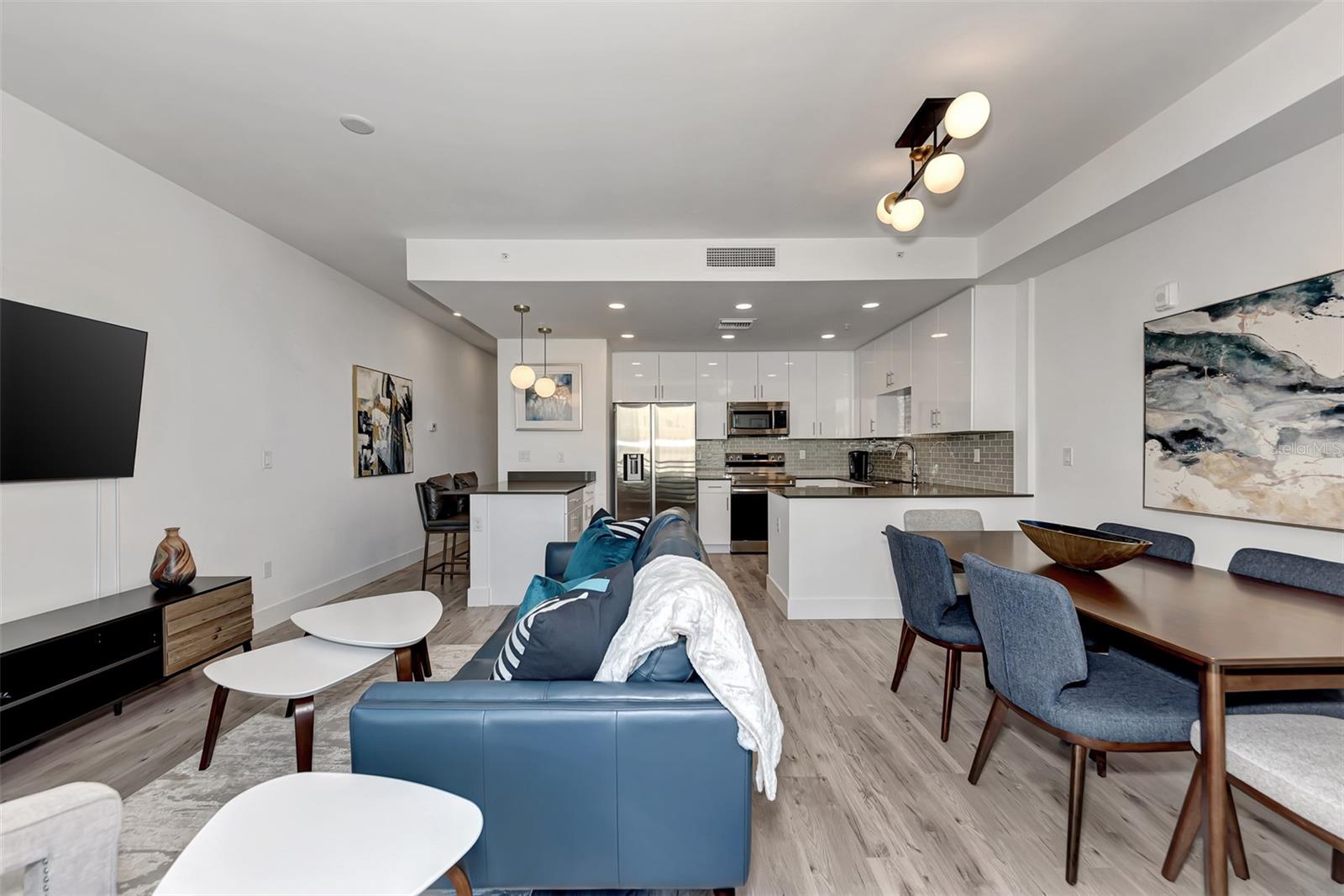 1703 N TAMIAMI TRL #307, SARASOTA, FL, 34234