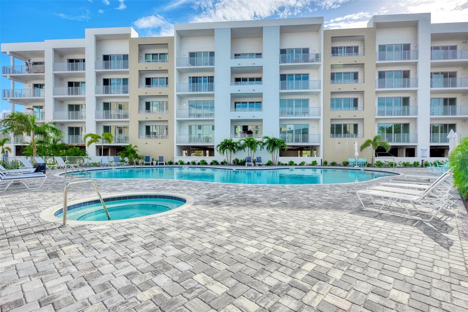 1703 N TAMIAMI TRL #307, SARASOTA, FL, 34234