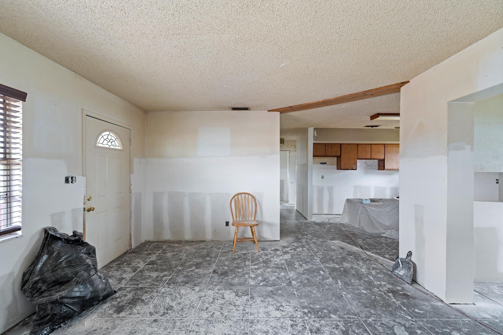 314 COUNTRY CLUB DR, OLDSMAR, FL, 34677