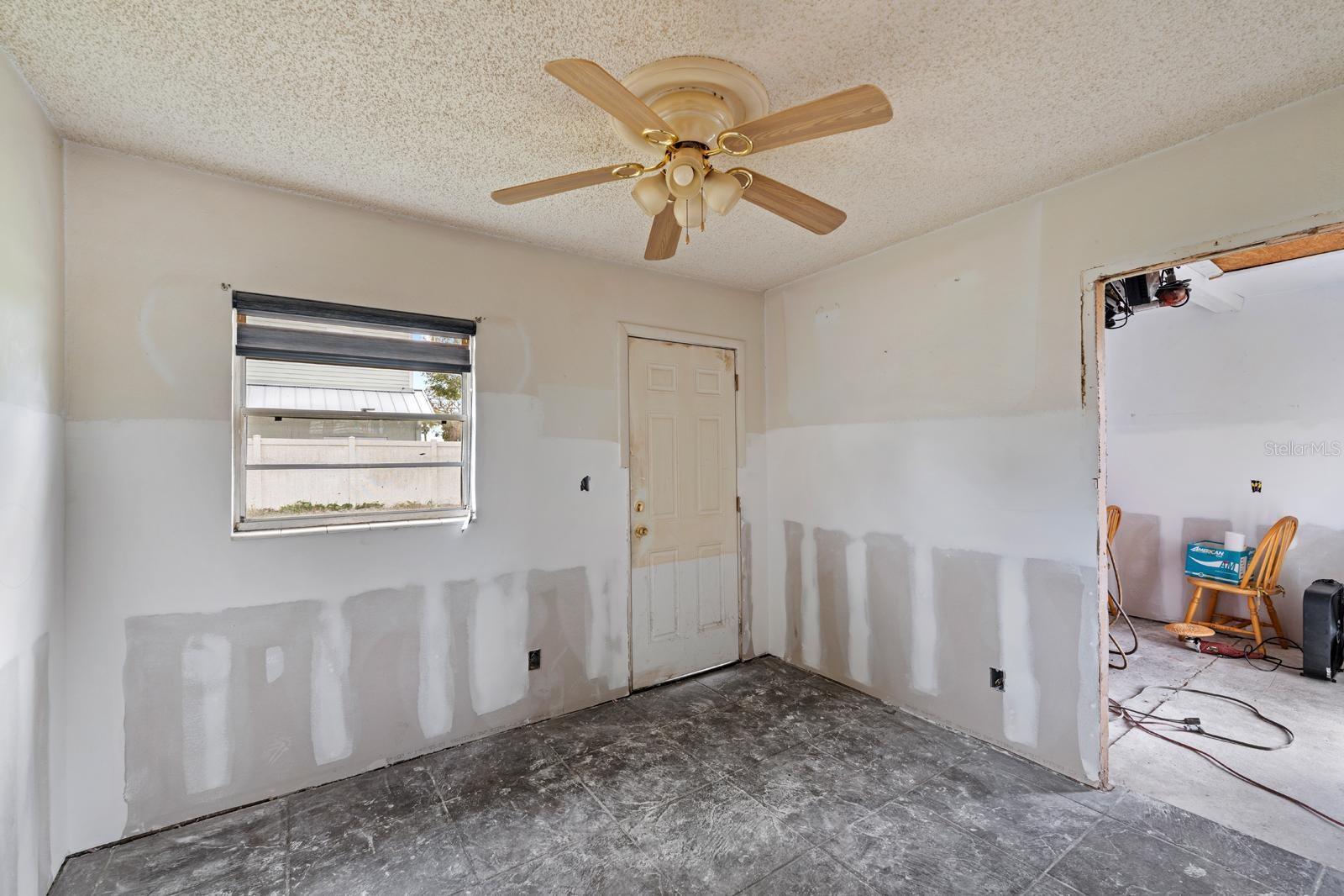314 COUNTRY CLUB DR, OLDSMAR, FL, 34677