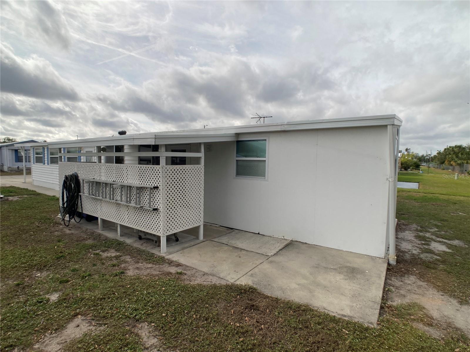 1710 7TH ST SW #83, RUSKIN, FL, 33570