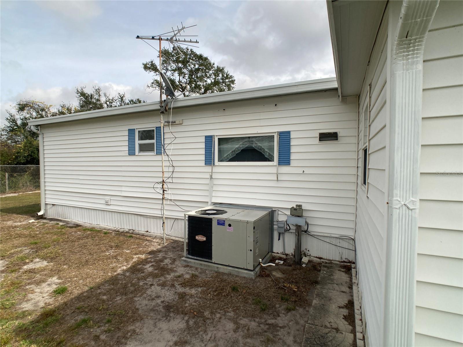 1710 7TH ST SW #83, RUSKIN, FL, 33570