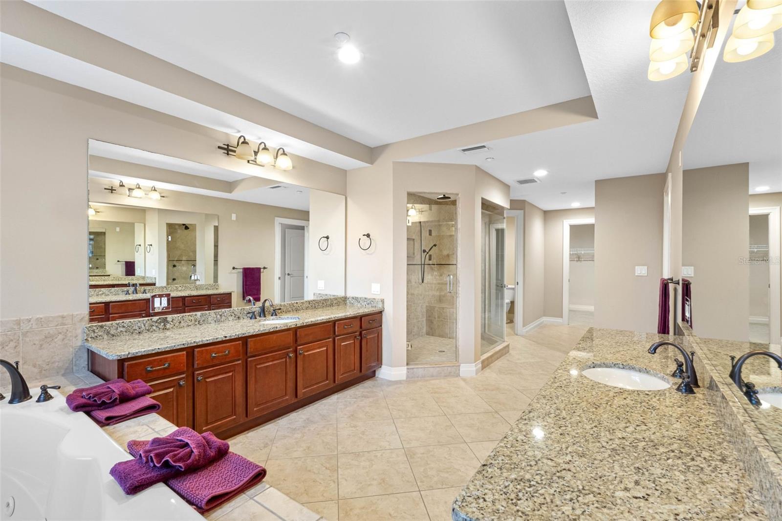 19734 GULF BLVD #202, INDIAN SHORES, FL, 33785