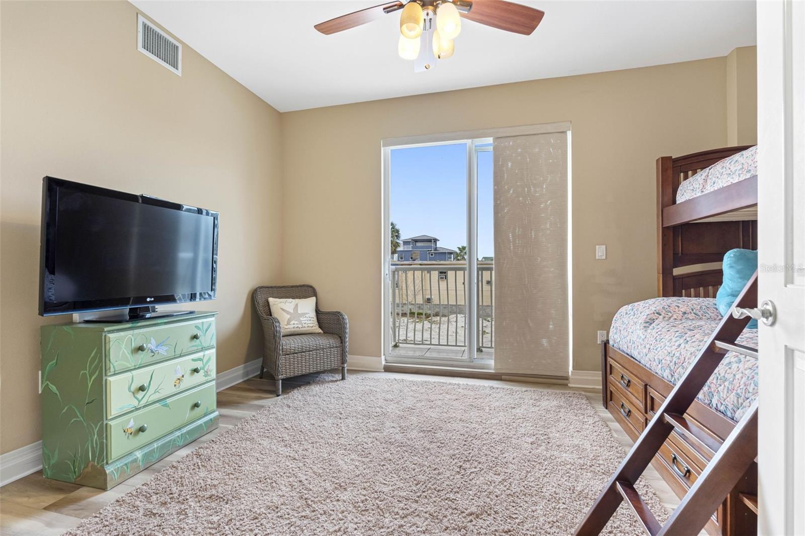 19734 GULF BLVD #202, INDIAN SHORES, FL, 33785