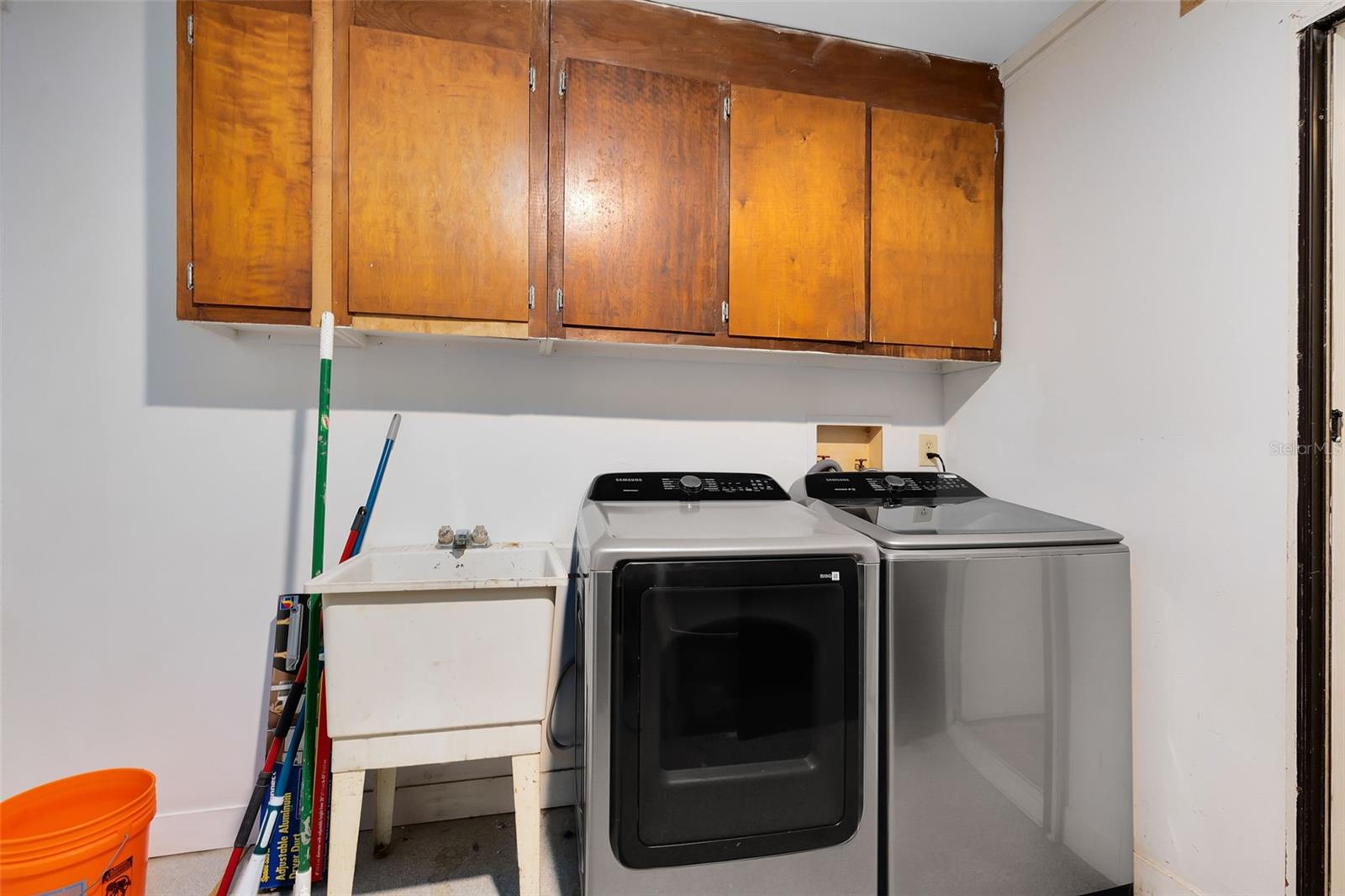 41235 SILVER DR, UMATILLA, FL, 32784