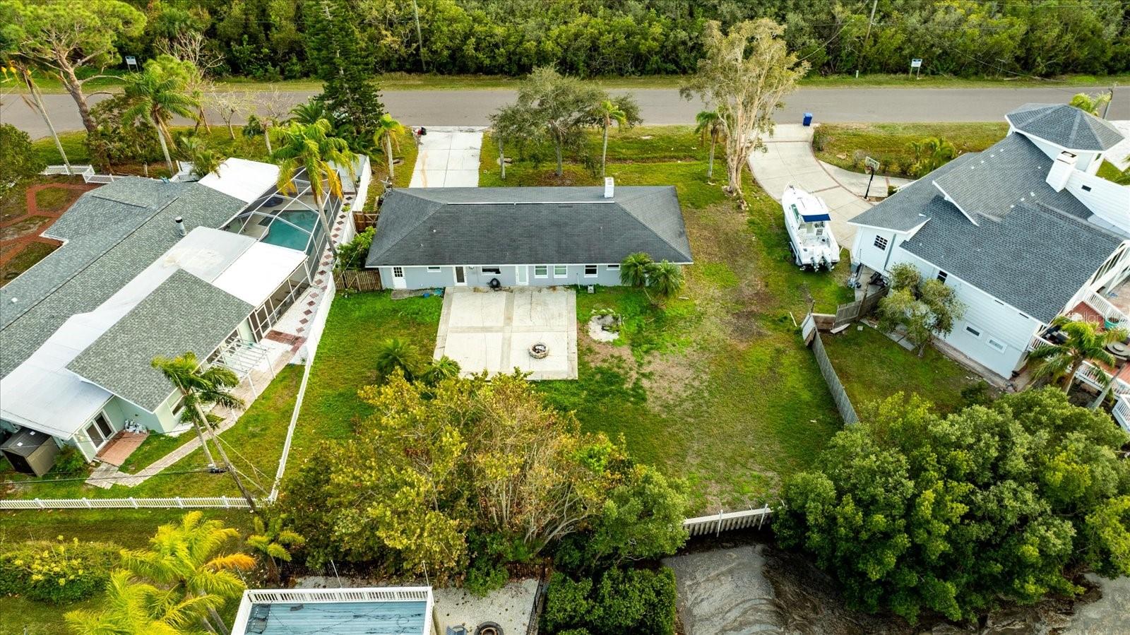 608 FLORIDA BLVD, CRYSTAL BEACH, FL, 34681