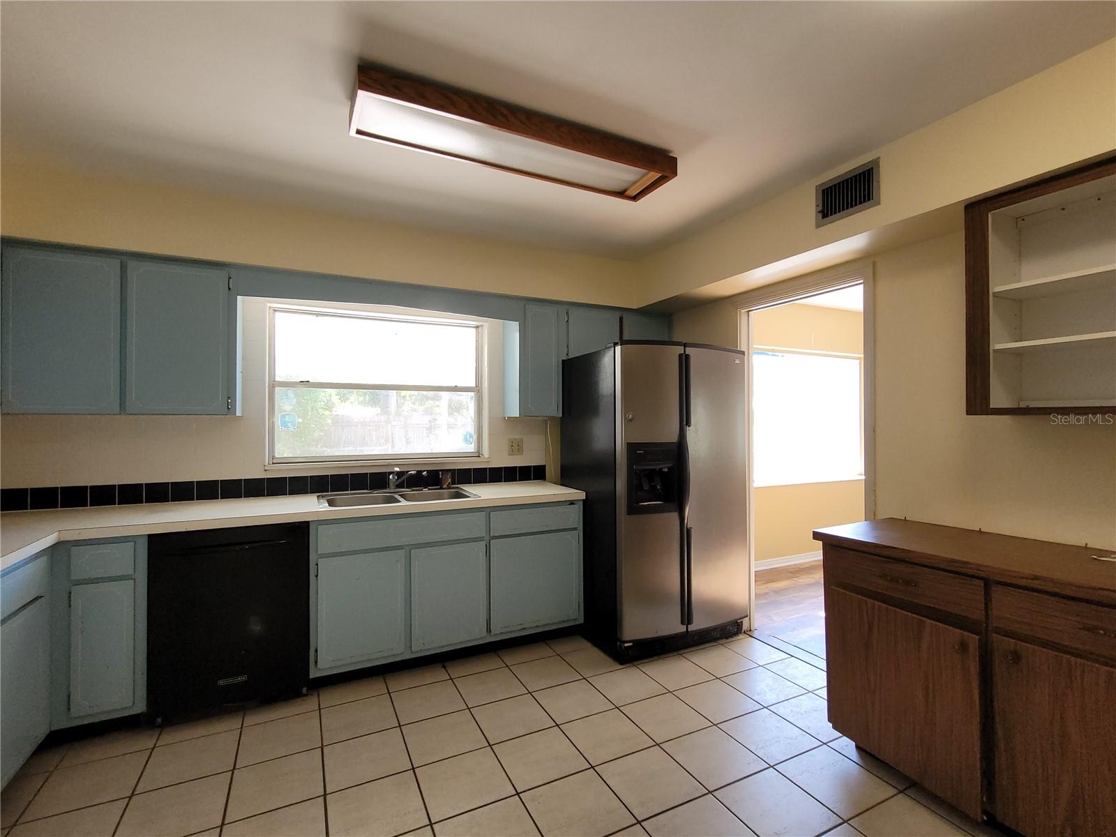 JUNGLE SHORES 2, ST PETERSBURG, FL, 33710