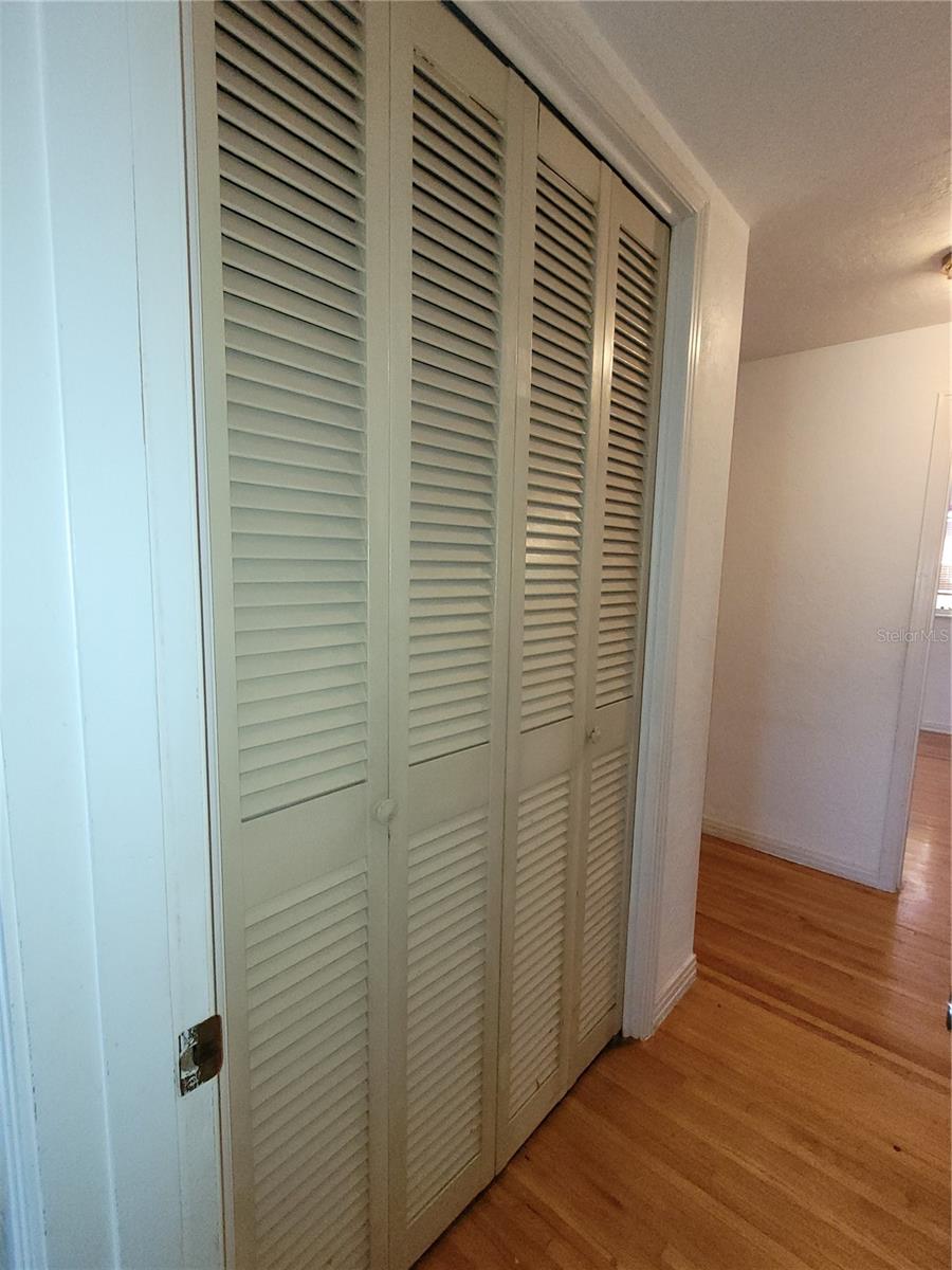 JUNGLE SHORES 2, ST PETERSBURG, FL, 33710