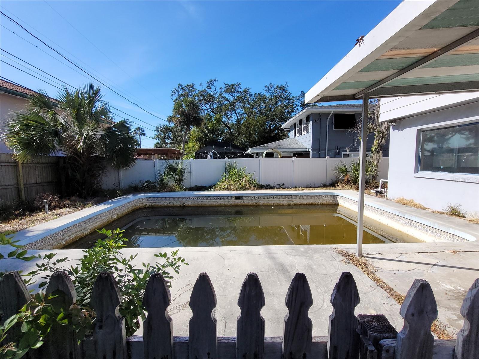 JUNGLE SHORES 2, ST PETERSBURG, FL, 33710