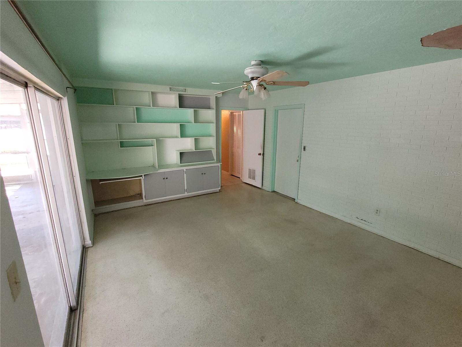 JUNGLE SHORES 2, ST PETERSBURG, FL, 33710